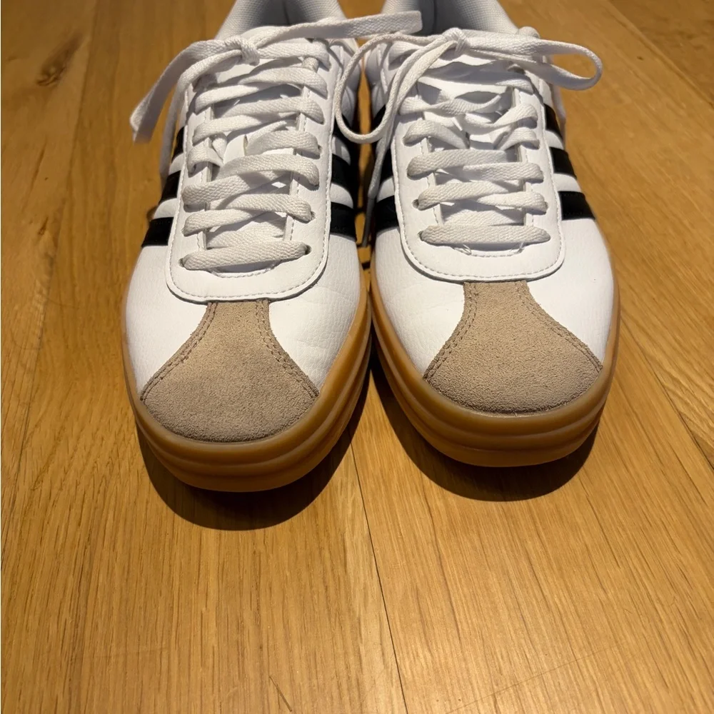 Adidas VL Court Bold White Black Sneakers- Size 5 - Picture 3 of 7